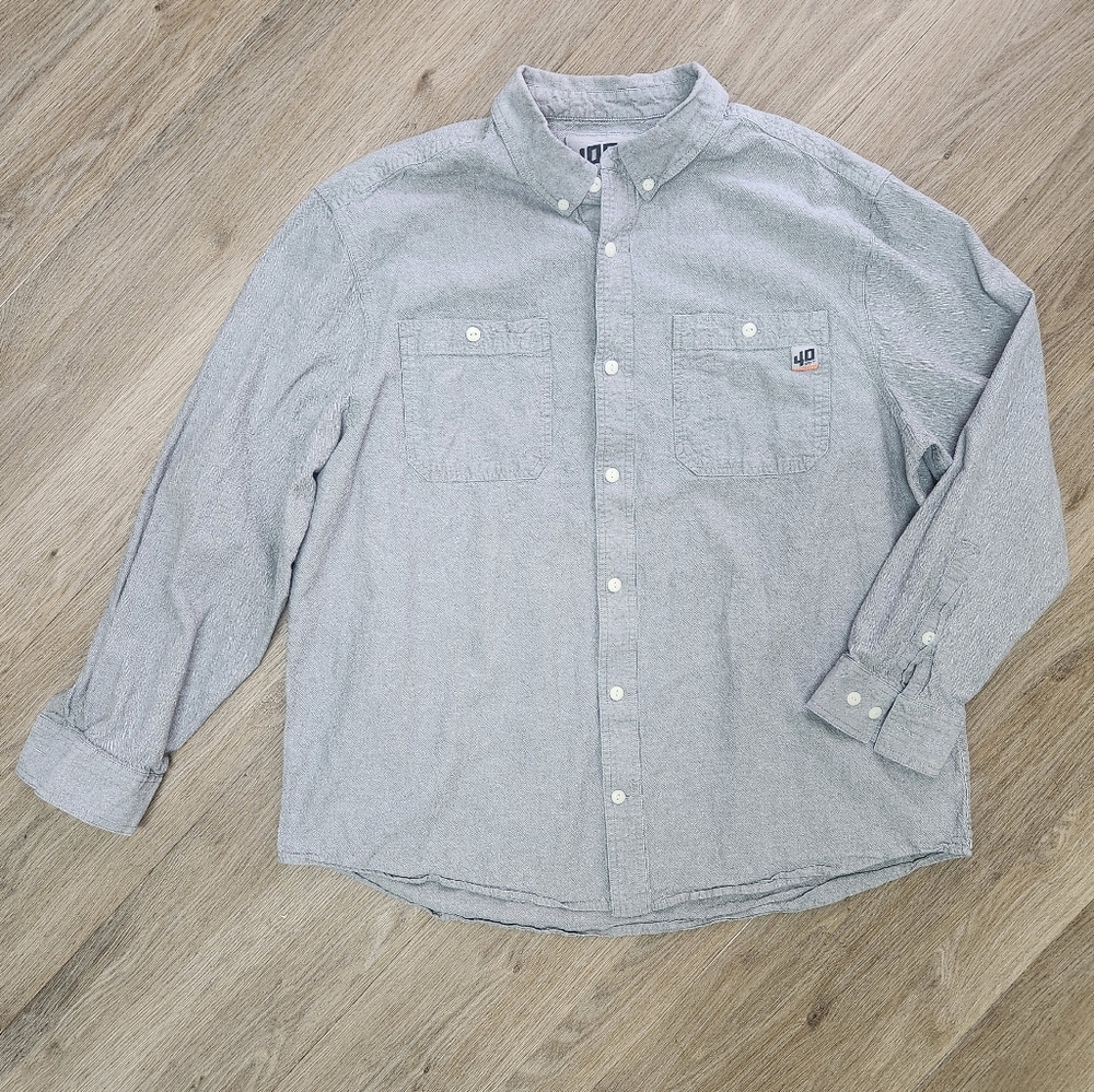 Duluth Trading Co 40 Grit Light Gray Casual Button-Down Shirt Size 2XL